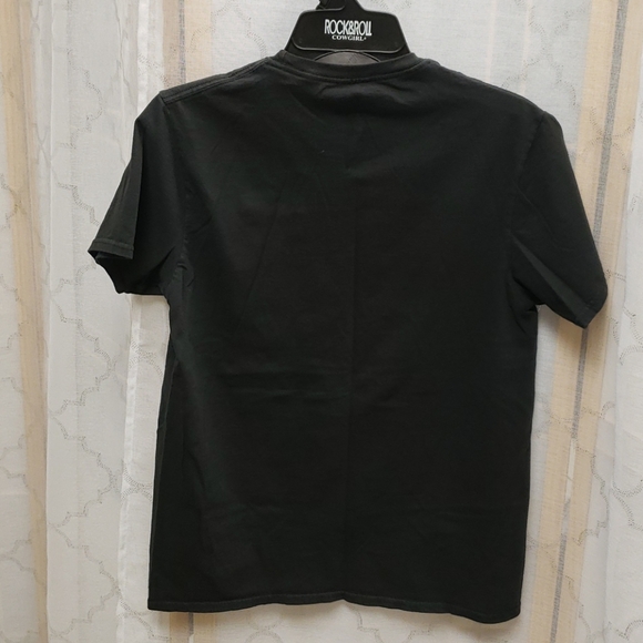 Stranger Things T, Medium - Picture 4 of 4